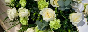 Photo d'un bouquet de roses blanches PFGM
